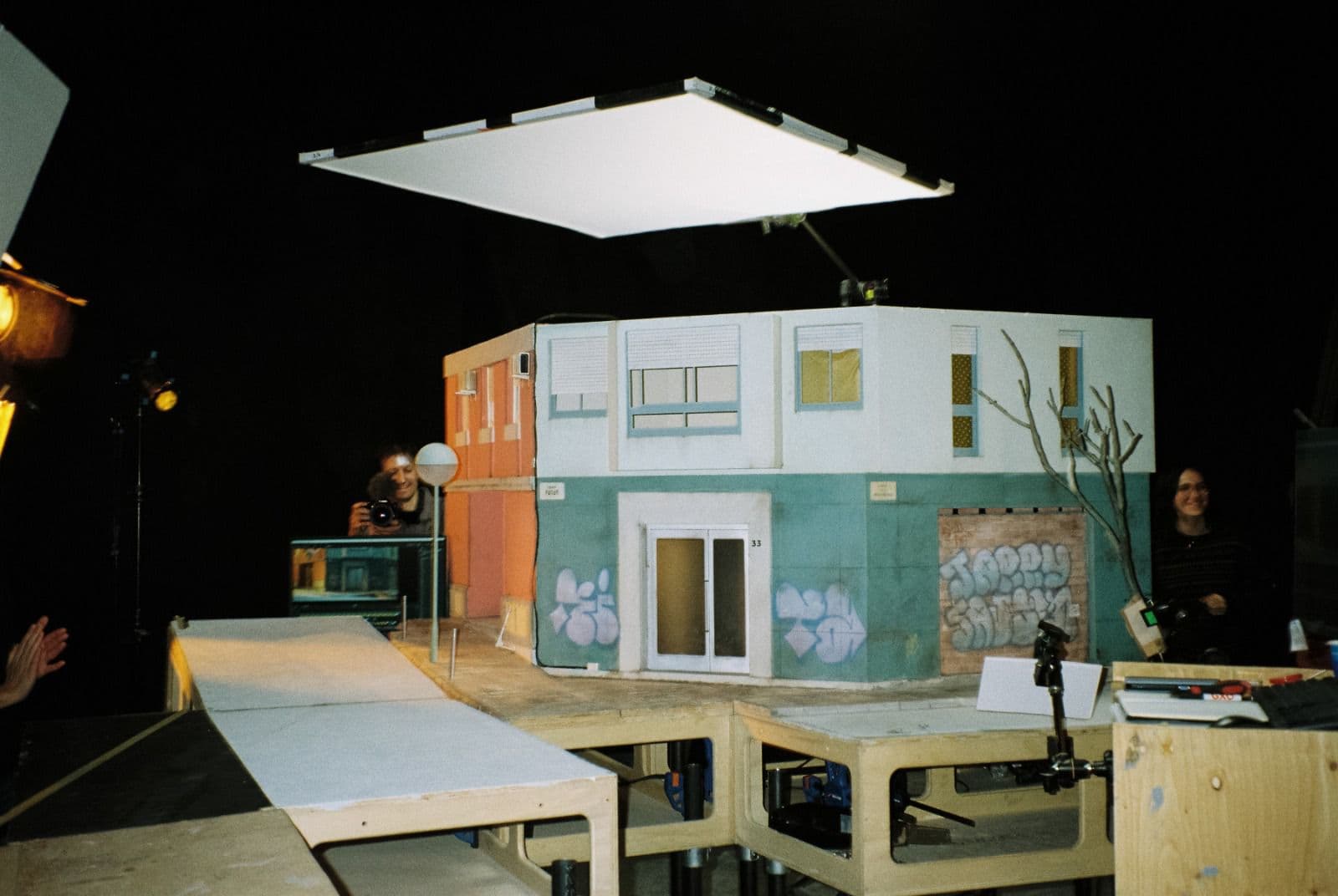Largometraje Stopmotion "Olivia y el Terremoto Invisible" - Imagen 3