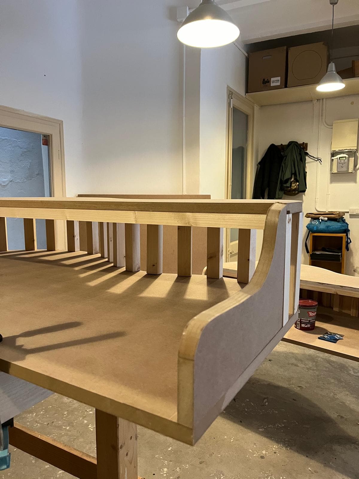 Construcción de piano de cola  - Imagen 2